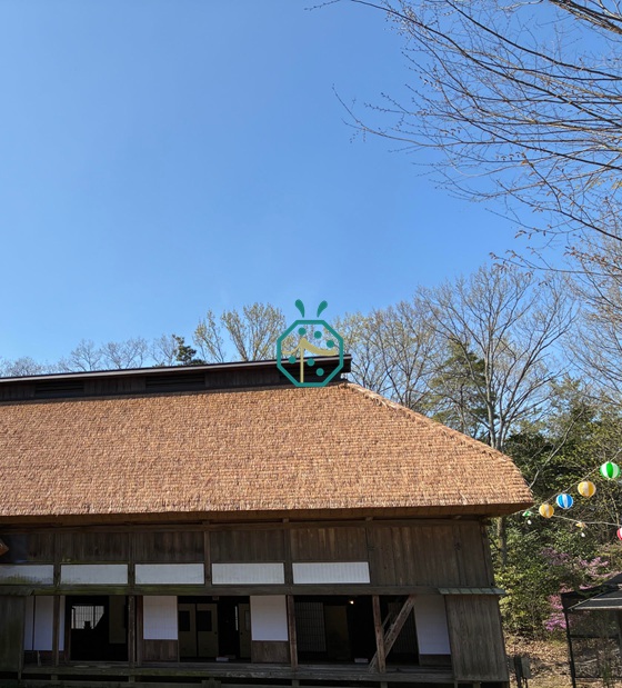 名古屋リトルワールドプロジェクト向け合成藁葺き屋根